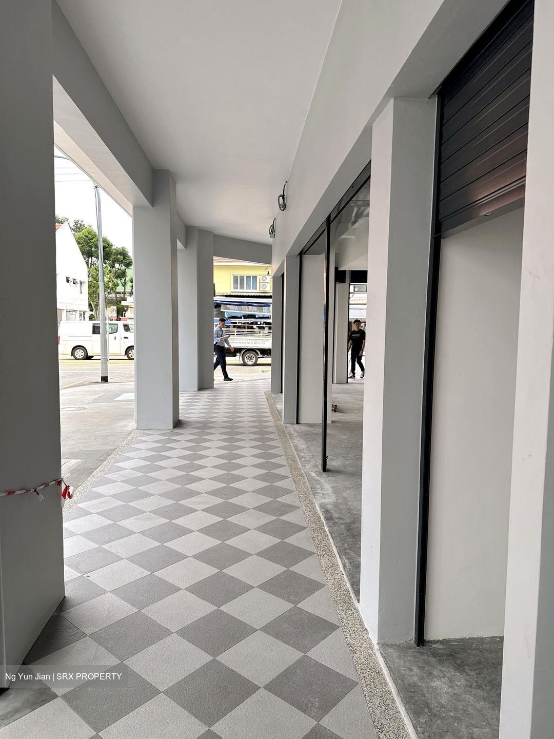 Sims Avenue (D14), Shop House #519728641